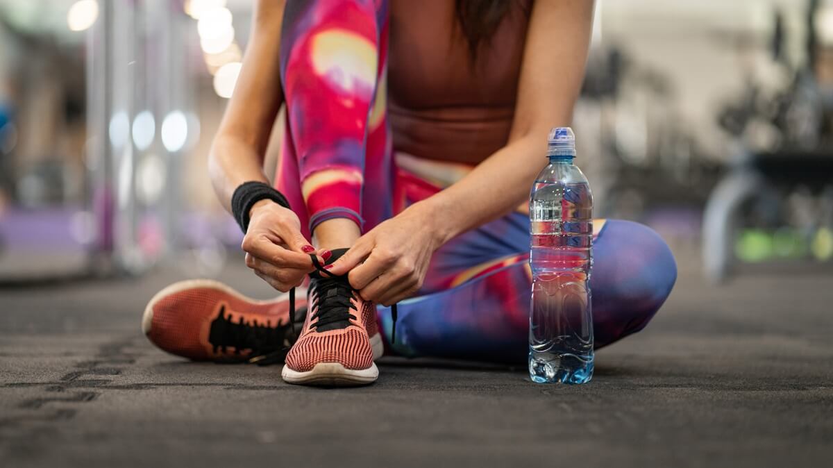 Jak dobrać skarpety męskie do butów i stylizacji?