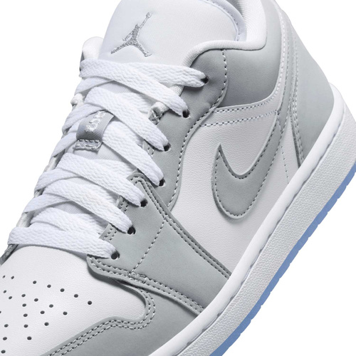 Buty sportowe damskie Nike Air Jordan 1 Low DC0774-105