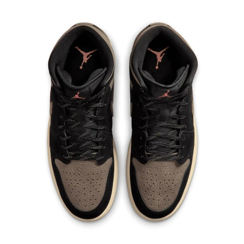 Buty sportowe męskie Nike Air Jordan 1 Mid SE IB7110-002