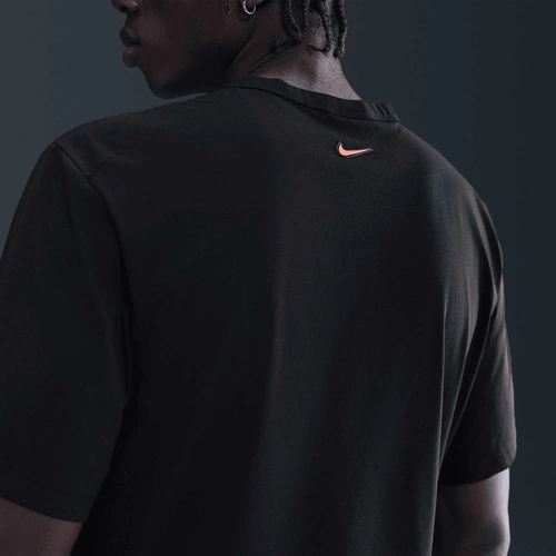 Koszulka męska Nike Sportswear Tuned Air IM5981-010