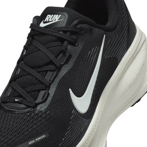 Buty sportowe męskie Nike Vomero 18 IF0514-002