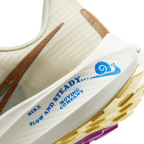 BUTY MĘSKIE NIKE AIR ZOOM PEGASUS 39 PRM DV8922-100