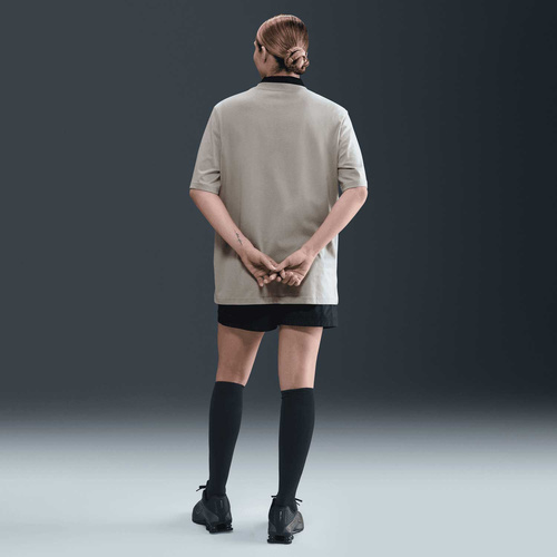 Koszulka damska Nike Sportswear Essential FD4149-009