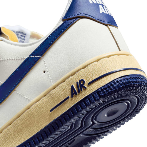 Buty damskie Nike Air Force 1 '07 FQ8103-133