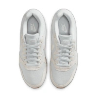 Buty sportowe damskie Nike MD Runner 2 749869-019