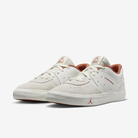 BUTY MĘSKIE AIR JORDAN SERIES ES DN1856-100