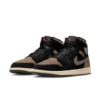 Buty sportowe męskie Nike Air Jordan 1 Mid SE IB7110-002