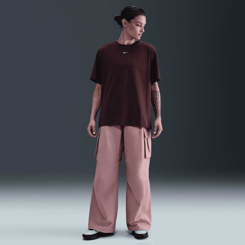 Koszulka damska Nike Sportswear Essential FD4149-653