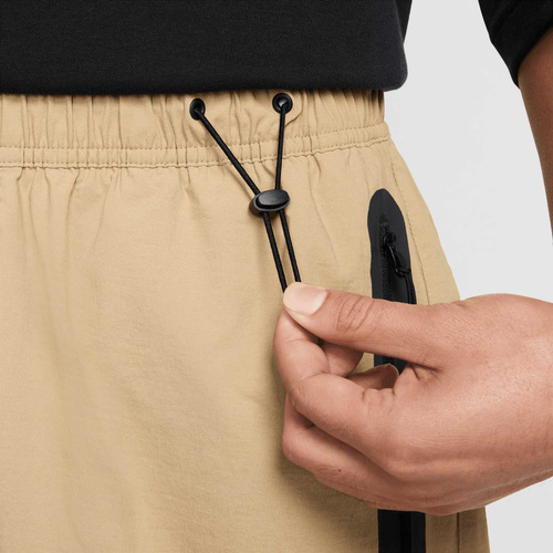 Spodnie męskie Nike Tech HM7158-297