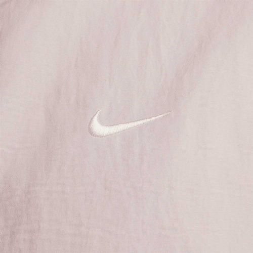 Kurtka damska Nike Sportswear Everything Wovens FN3669-019