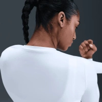 Koszulka damska Nike One Fitted IM9449-100