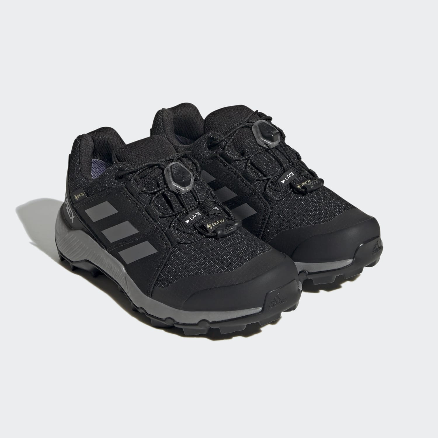 Adidas terrex gore online tex junior